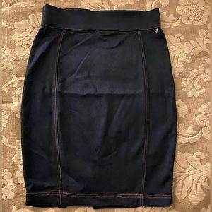 Thalia Sodi denim stretch skirt